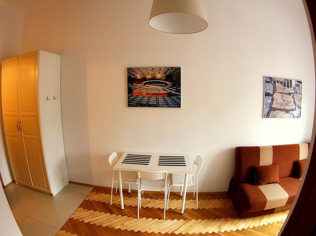 Visitkrak Apartman Krakkó Szoba fotó